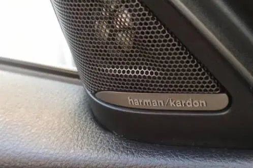 ب ام و، سری 3 سدان