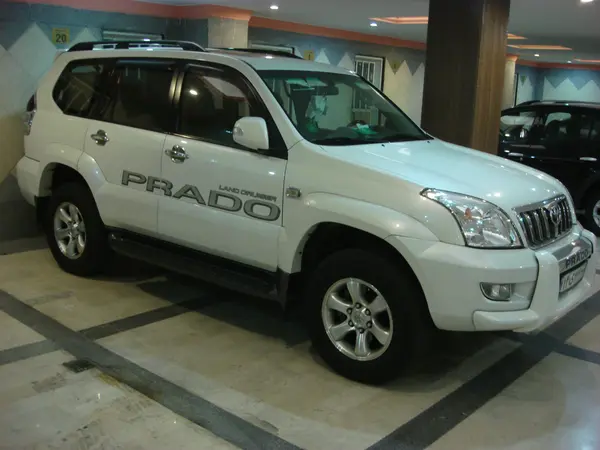 تویوتا، پرادو  چهار در