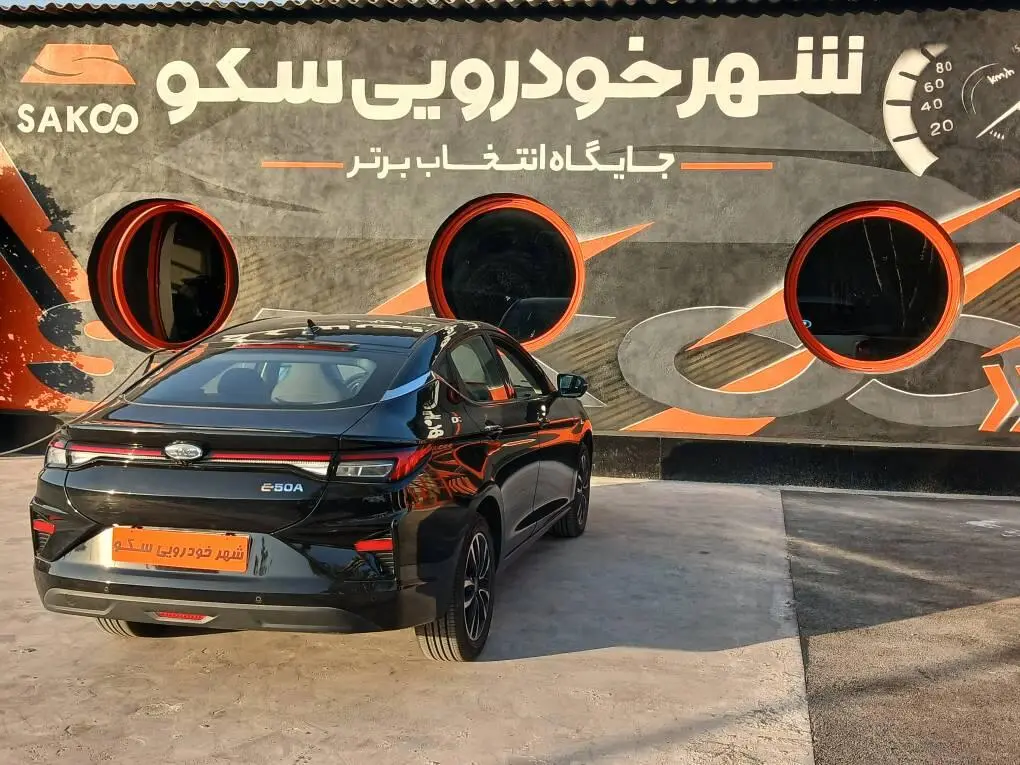 کی ام سی،  eJ7