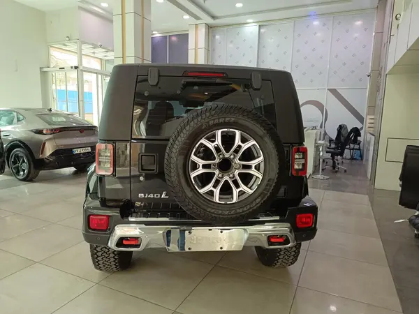 بایک، BJ40L
