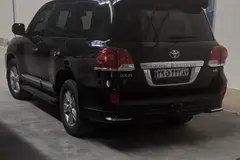 تویوتا، لندکروز چهار در