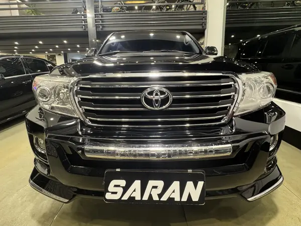 تویوتا، لندکروز چهار در