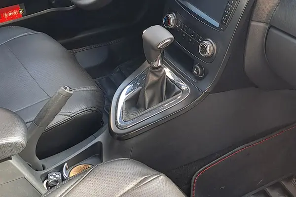 برلیانس، H330