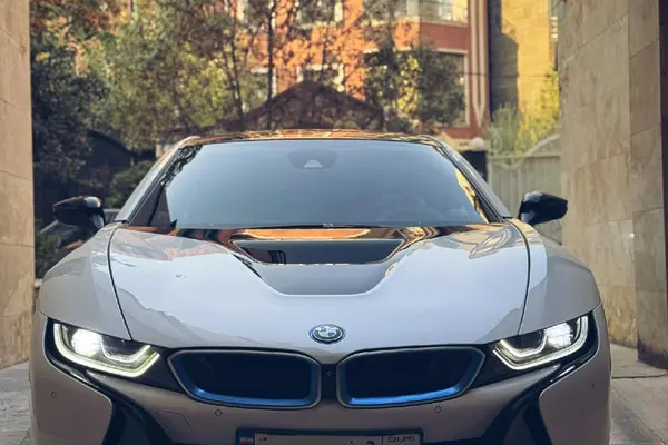 ب ام و، سری i