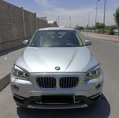 ب ام و، X1