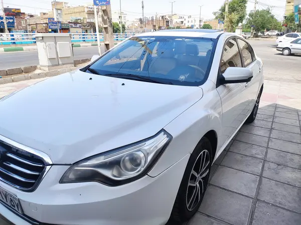 بسترن، B50F