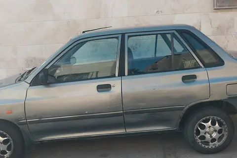 پراید، صندوق دار