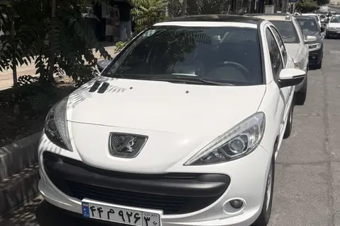 پژو، 207