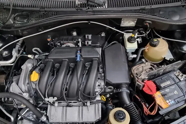 رنو، تندر 90