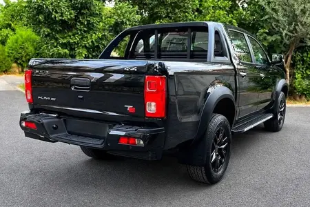 کی ام سی T8