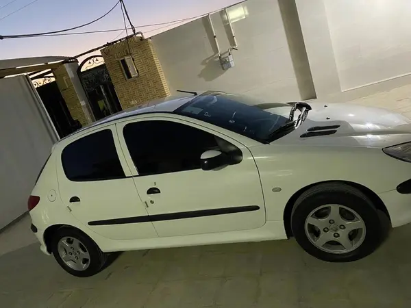 پژو  206