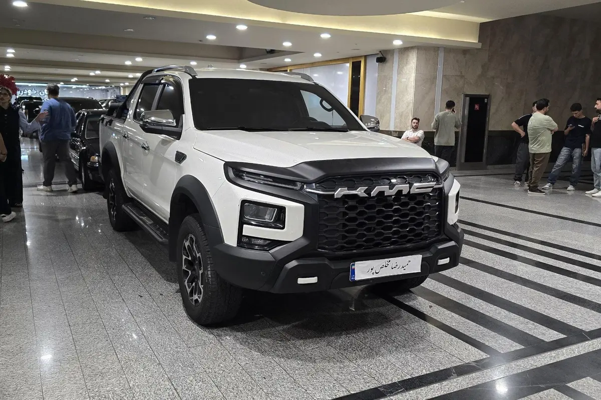 کی ام سی،  T9