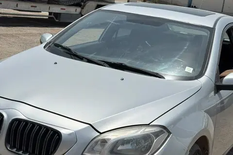 برلیانس، H330