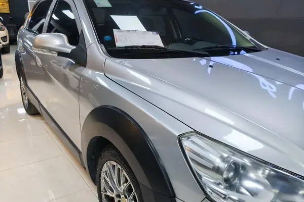 دانگ فنگ  H30 کراس