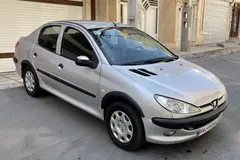 پژو، 206