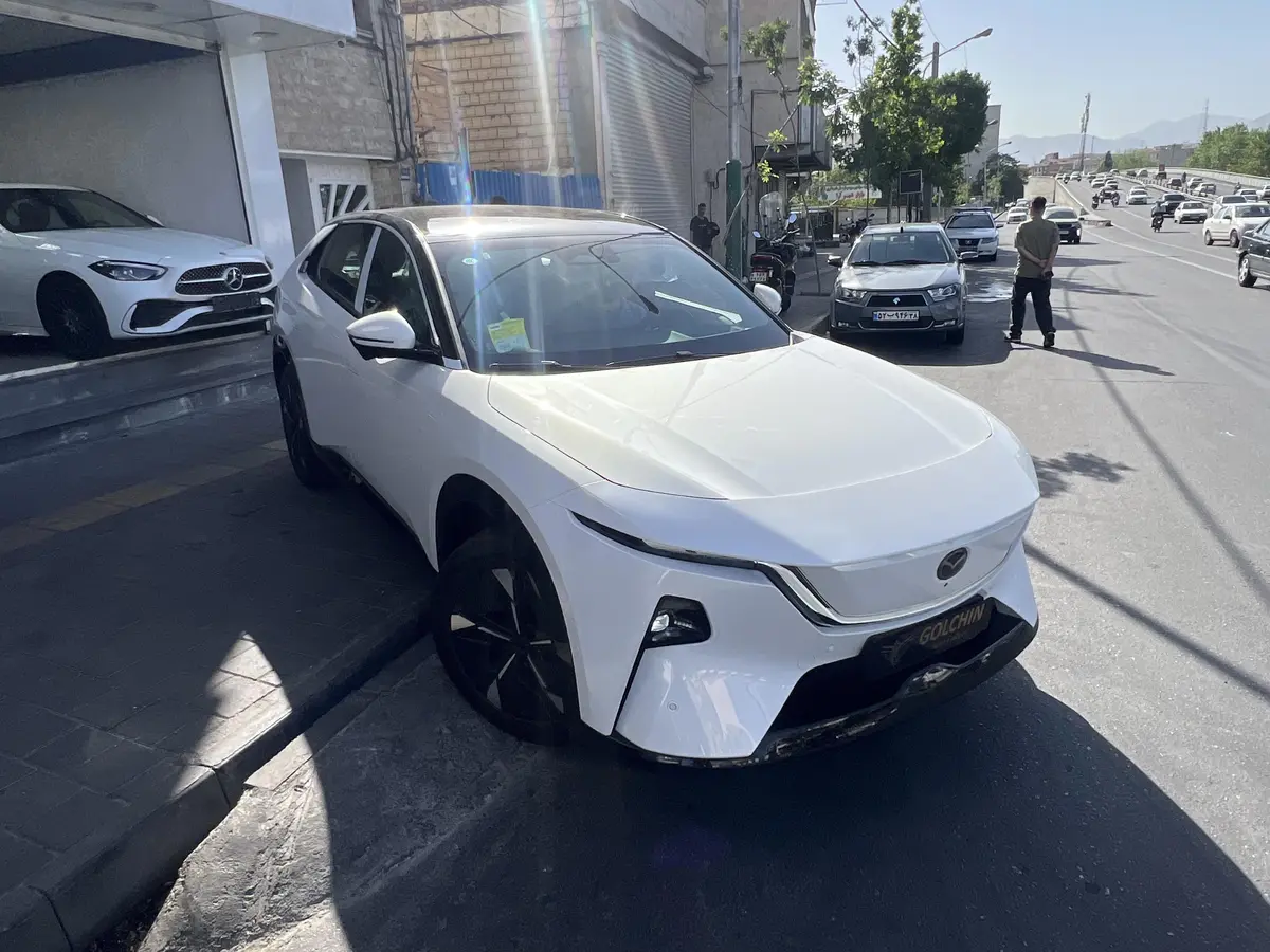 مزدا،  EZ60 EREV