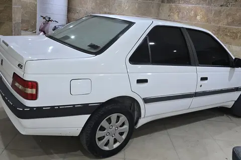 پژو، 405