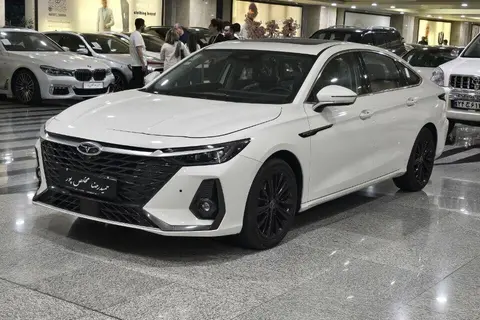 فونیکس، آریزو 8 (Z8)