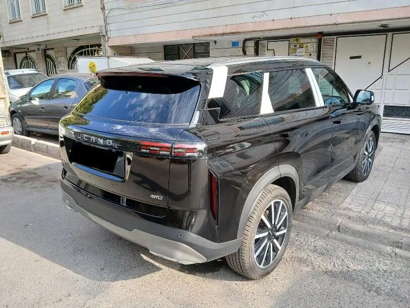 لوکانو  L7