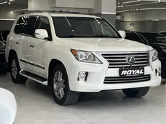 لکسوس، LX