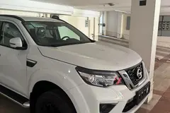 نیسان، ترا