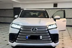 لکسوس، LX