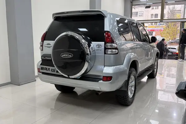 تویوتا، پرادو  چهار در