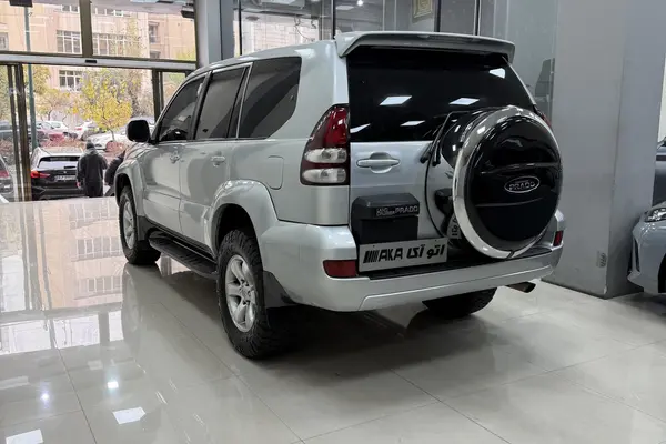 تویوتا، پرادو  چهار در