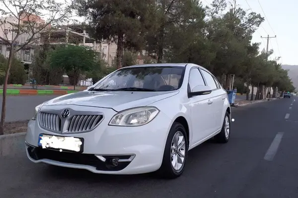 برلیانس، H330