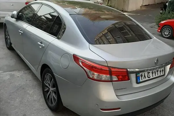 رنو، سفران