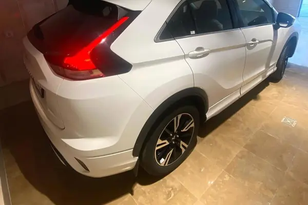 میتسوبیشی، اکلیپس کراس