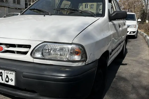 پراید، صندوق دار