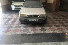 پراید، صندوق دار