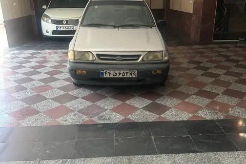 پراید، صندوق دار