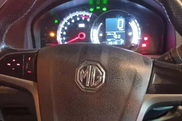 ام جی  350