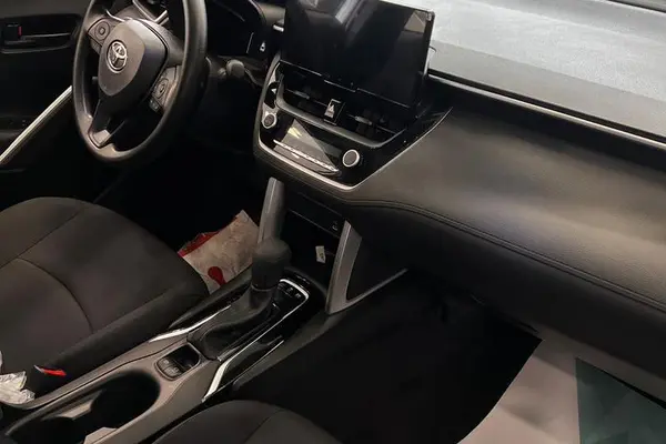 تویوتا، کرولا کراس هیبرید