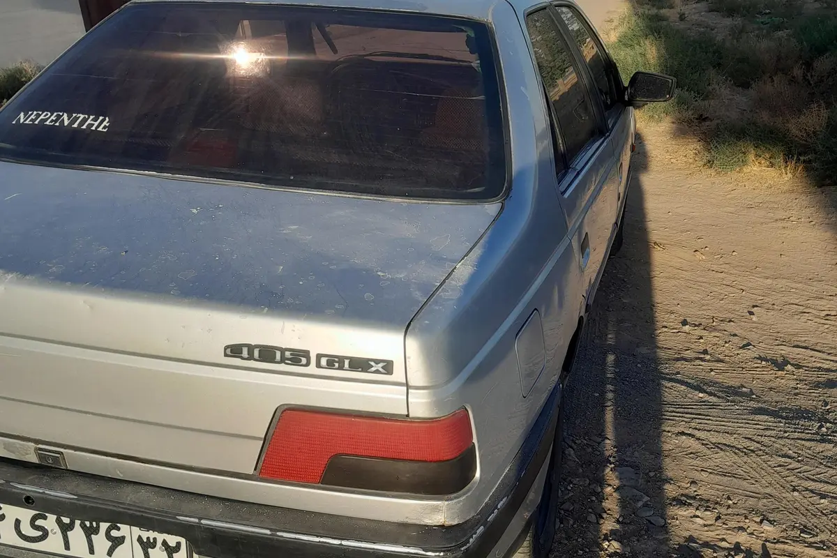 پژو،  405