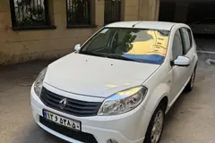 رنو، ساندرو