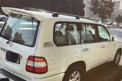 تویوتا، لندکروز چهار در