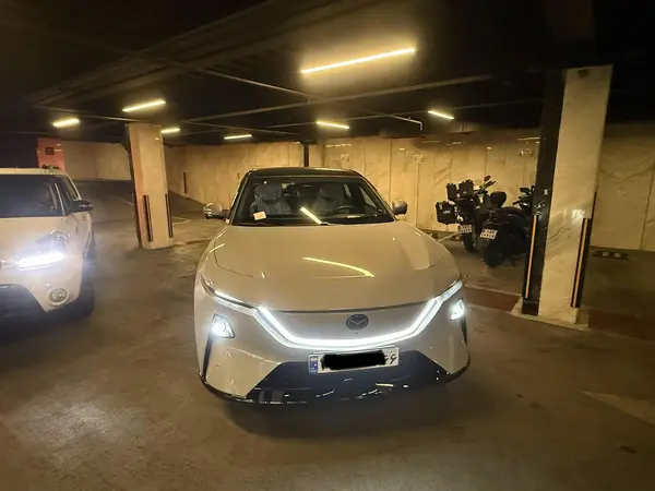 مزدا، EZ60 EREV