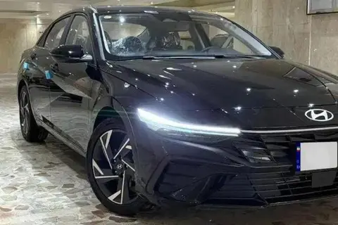 هیوندای، النترا