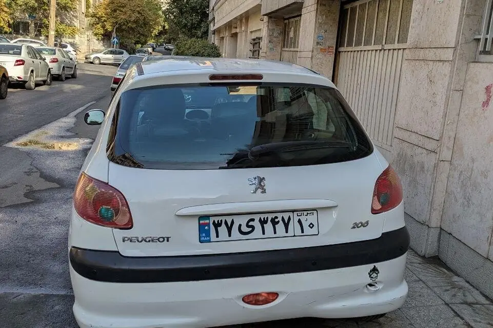 پژو  206