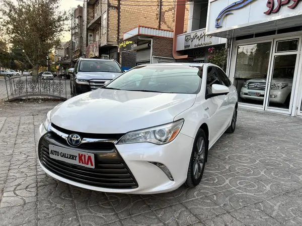 تویوتا، کمری هیبرید