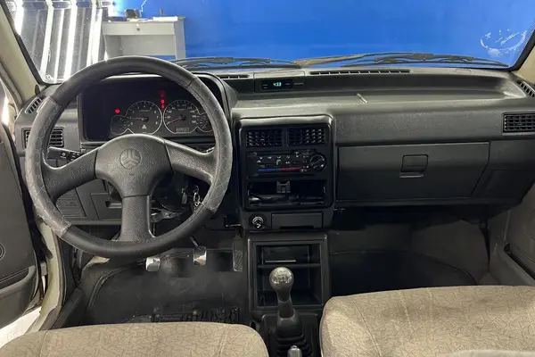 پراید، صندوق دار