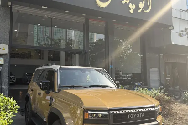 تویوتا  پرادو  چهار در