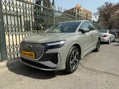 آئودی، Q4 e-tron