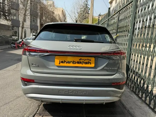 آئودی، Q4 e-tron
