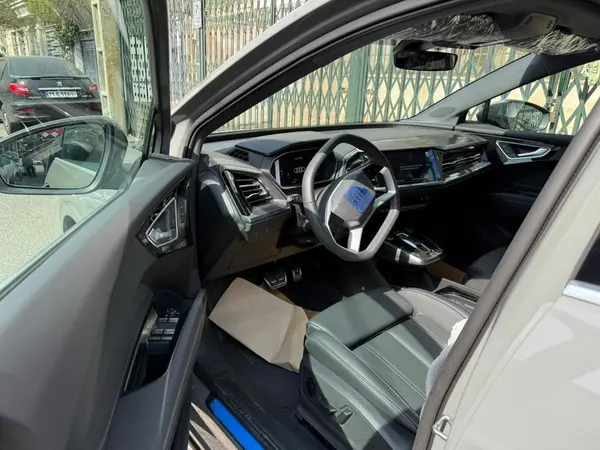 آئودی، Q4 e-tron