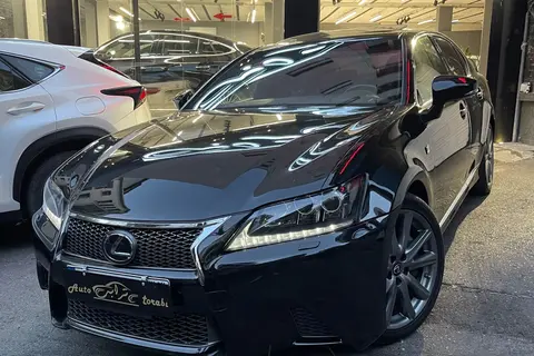 لکسوس، GS