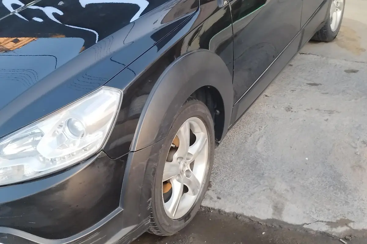 دانگ فنگ،  H30 کراس